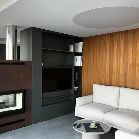 Genoveses Penthouse